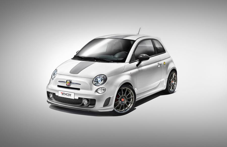  Abarth 695 by EVOX Performance 2016 года  (фото 1 из 4)